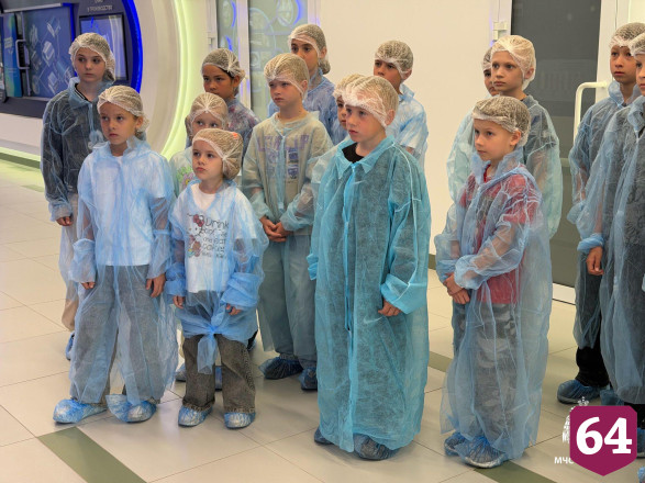 Дети из многодетных семей побывали с экскурсией на фабрике мороженого
